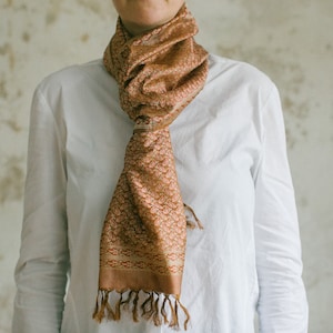 Silk scarf KASHI Paisley (27 cm x 170 cm), brown