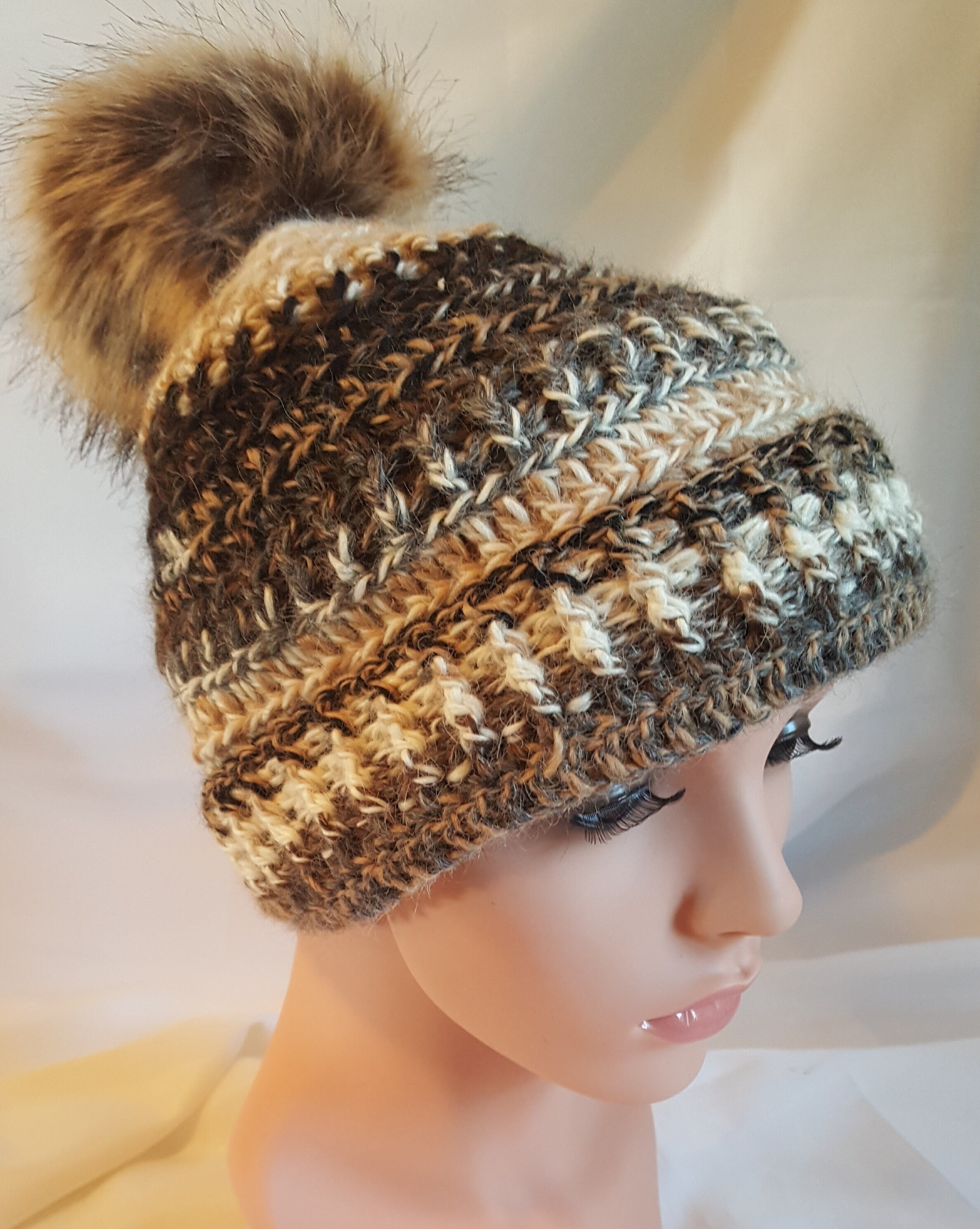 LONDON UNDERGROUND☆Underground alpaca beanie Licensed London Underground Beanie Ski Hat 3D Raised