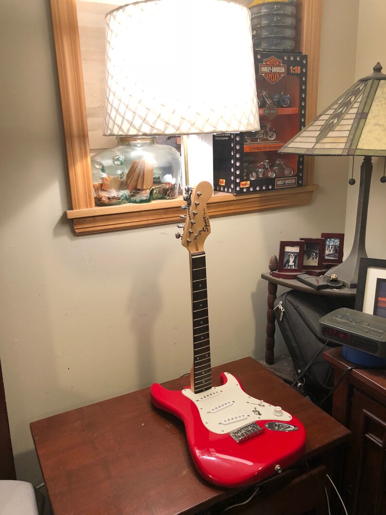 Guitar Lamp