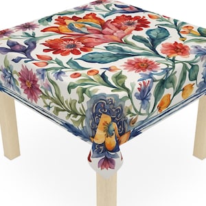 Christmas Tablecloth: Festive Floral Print, Holiday Dining (55x55 inches)