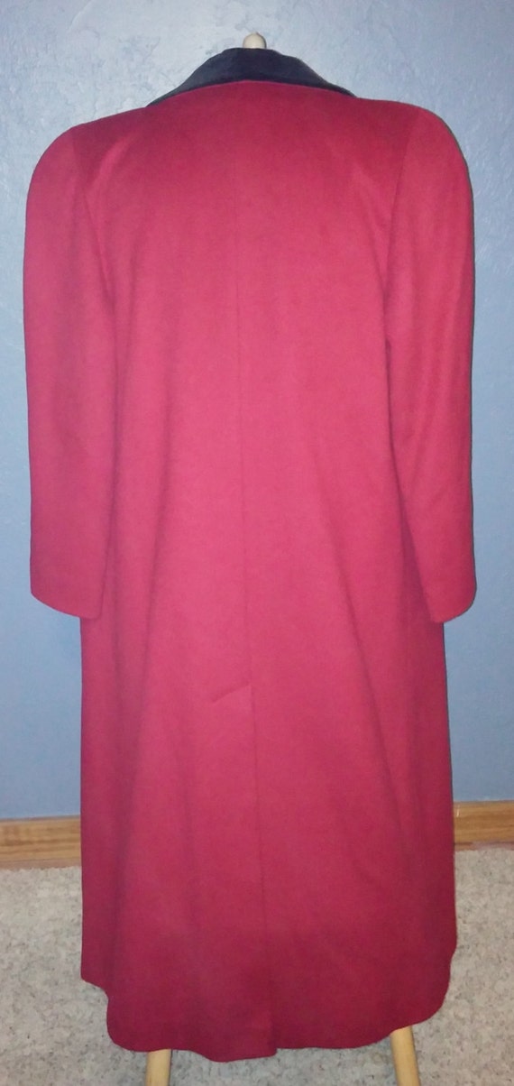 Albert Nipon Boutique Women's Red Wool Coat Size 6 - image 3