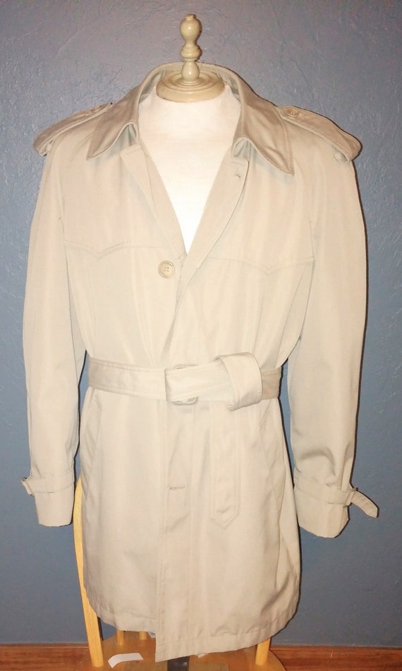 Vintage London Fog Trench Coat Size 40R - image 1