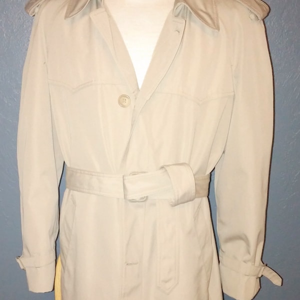 Vintage London Fog Trench Coat Size 40R