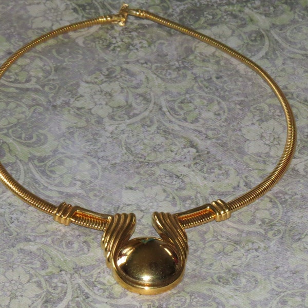 Vintage Gold Tone Monet Choker Necklace