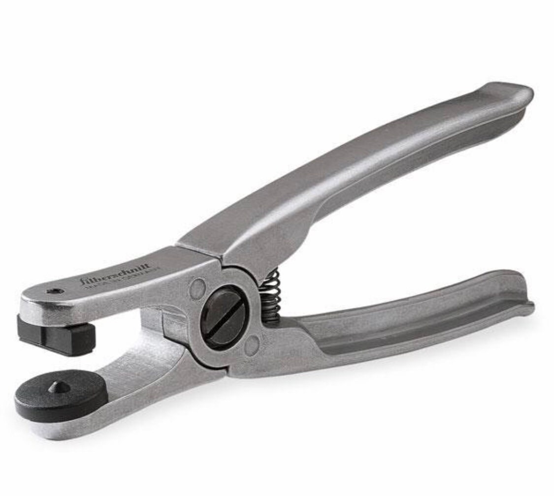 Metal Running Pliers, Glass Station