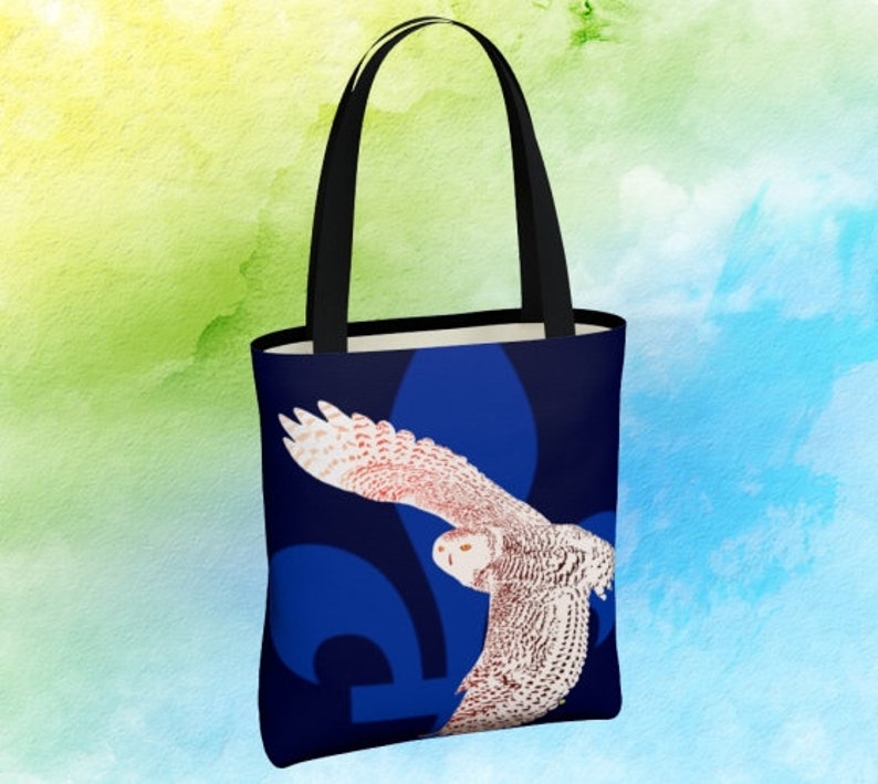 Simple tote bag with my original design of the floral and avian emblems of Quebec.
