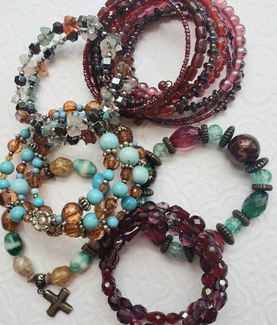 Bracelets, Mixed Lot of memory wire and stretch b… - image 1