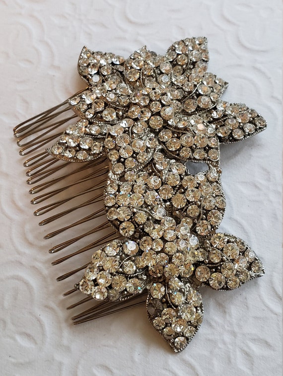 Star shaped Flowers, Rhinestone Hair Comb. - image 5