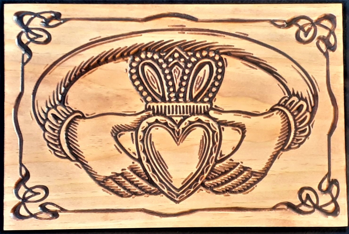 Ireland Claddagh; CLADDAGH PLAQUE; Irish Claddagh;Irish Christmas