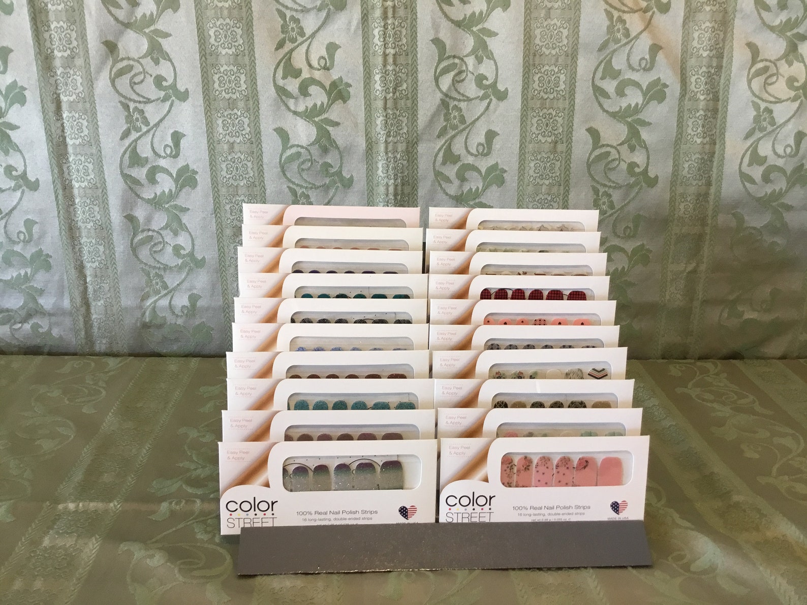 Color Street Nails Display Stand Medium Gold Glitter Etsy Australia