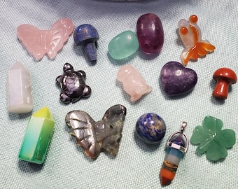 15pc Mini Shapes Crystal Confetti | Heart, Turtle, Dino, Butterfly, Goldfish, Towers, Tumbles, Pendant, Mushrooms & Sphere - Carved Stones