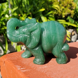 Green Aventurine Elephant - Prosperity, Manifestation, Wealth, Luck - Carved Crystal Elephant Healing Crystals Gemstones