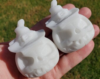 White Jade Pumpkin with Witch Hat - Peaceful, Calm, Love Energy - 2.25" White Jack O Lantern Carving Healing Gemstones Halloween