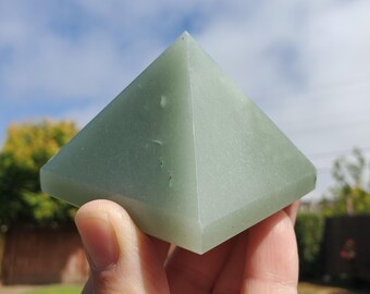 Green Aventurine Pyramid - Manifestation, Prosperity, Wealth - 2.45" Aventurine Crystal Pyramid Healing Gemstones