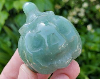 Green Aventurine Pumpkin - Manifestation, Prosperity, Wealth, Luck - Green Crystal Pumpkin Healing Gemstones Halloween Decor