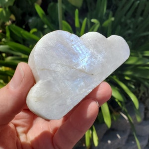 Flashy Moonstone Cloud - Uplifting, Raises Vibration, Feminine Energy, Empowering - Gold & Blue Flashy Crystal Moon Healing Gemstone