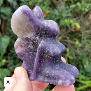 Kneeling Lepidolite Fairy - Helps You Through Change, Anti-Anxiety, Calming, Relaxing - Purple Fairy Carving Healing Stone