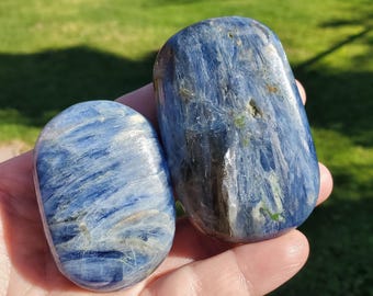 Flashy Blue Kyanite Palm Stone - Calming, Clarity, Connection, Communication, Balances Chakras - Kyanite Crystal Palm Gemstone