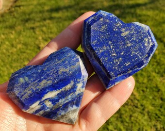 Small Lapis Lazuli Faceted Heart - Speak Your Truth, Communication, Personal Power - Lapiz Lazuli Crystal Heart Healing Gemstone