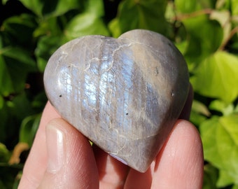 Moonstone Heart - Uplifting, Feminine Energy, Empowering - Flashy Moonstone Crystal Carved Heart Healing Point Gemstone