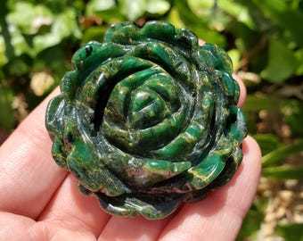 Chunky Emerald Flower Carving - Heals Heart Chakra, Compassion, Acceptance, Wisdom, Confidence - Green  Crystal Rose Healing Gemstone