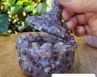 Amethyst Trinket Jar | Handmade Resin Jar with Amethyst Chip Stones - Calming, Protection, Positivity - Purple Stash Jar Room Decor