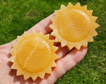 Orange Calcite Sunflower - Confidence, Self-Esteem, Creative & Sexual Energy, Power of the Sun - Calcite Crystal Sunflower Healing Gemstone