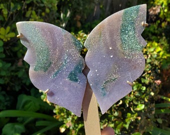 Grape Agate Butterfly on Stand - Psychic Protection, Dreams, Intuition - Purple Butterfly Crystal Healing Gemstones Decor