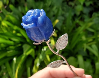 Small Blue Aventurine Rose on Stem - Self-Discipline, Inner Strength, Communication - Cute Crystal Flower Healing Gemstone Decor