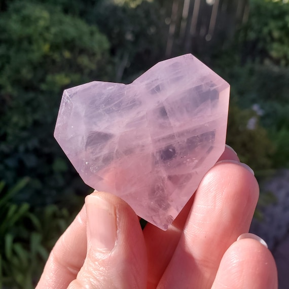 Small Rose Quartz Faceted Heart - Unconditional Love, Passion, Forgiveness  - Pink Crystal Heart Stone Healing Crystals Gemstones - Etsy Israel
