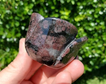 Chunky Garnet Rose Bud Bloom - Physical Love, Passion, Connected to the Present - Firework Garnet Crystal Flower Gemstone Decor