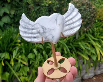 Howlite Heart Wings on Stand - Calm, Confidence, Emotional Healing - Cute Crystal Heart with Wings Carving Healing Crystals Gemstones
