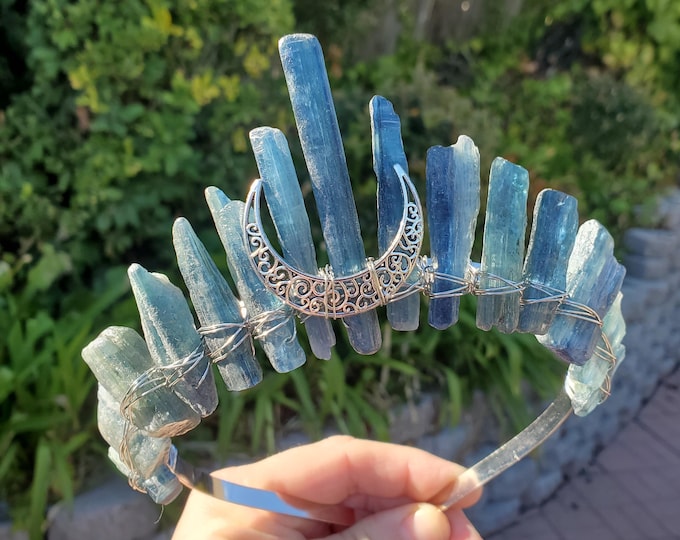 Featured listing image: Kyanite Crown with Silver Crescent Moon - Calming, Clarity, Connection, Communication - Raw Blue Kyanite Healing Goddess Crown for Party