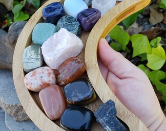 Chakra Tumble Set with Bamboo Moon Tray - 16 Healing Crystals Gemstones Inside Crystal Storage Wooden Moon Tray (8.5" x 6" x 0.50")