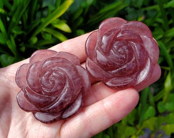 Small Strawberry Quartz Rose - Universal Love, Gratitude, Generosity, Compassion - Tanzberry Quartz Flower Carved Stone Healing Crystals