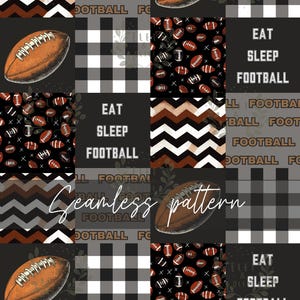 Op de afbeelding: Een naadloos patroon met een voetbalthema. Het patroon bevat een zwart-wit buffalo plaid, een zwart-wit chevron-patroon, een zwarte achtergrond met bruine voetballen en een grijze achtergrond met bruine tekst die "Eten Slapen Voetbal" luidt.