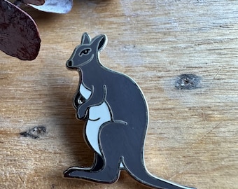 Bennett’s Wallaby, Kangaroo pin, Tasmanian animals, animal lapel pin, gift ideas, animal lover, nature lover, Australian animals, roo