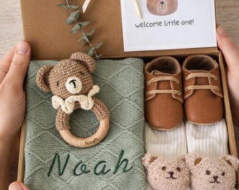 Personalized Baby Boy Gift Box Newborn Gift Set Custom Name Baby Shower Gift Neutral Baby Gift Set