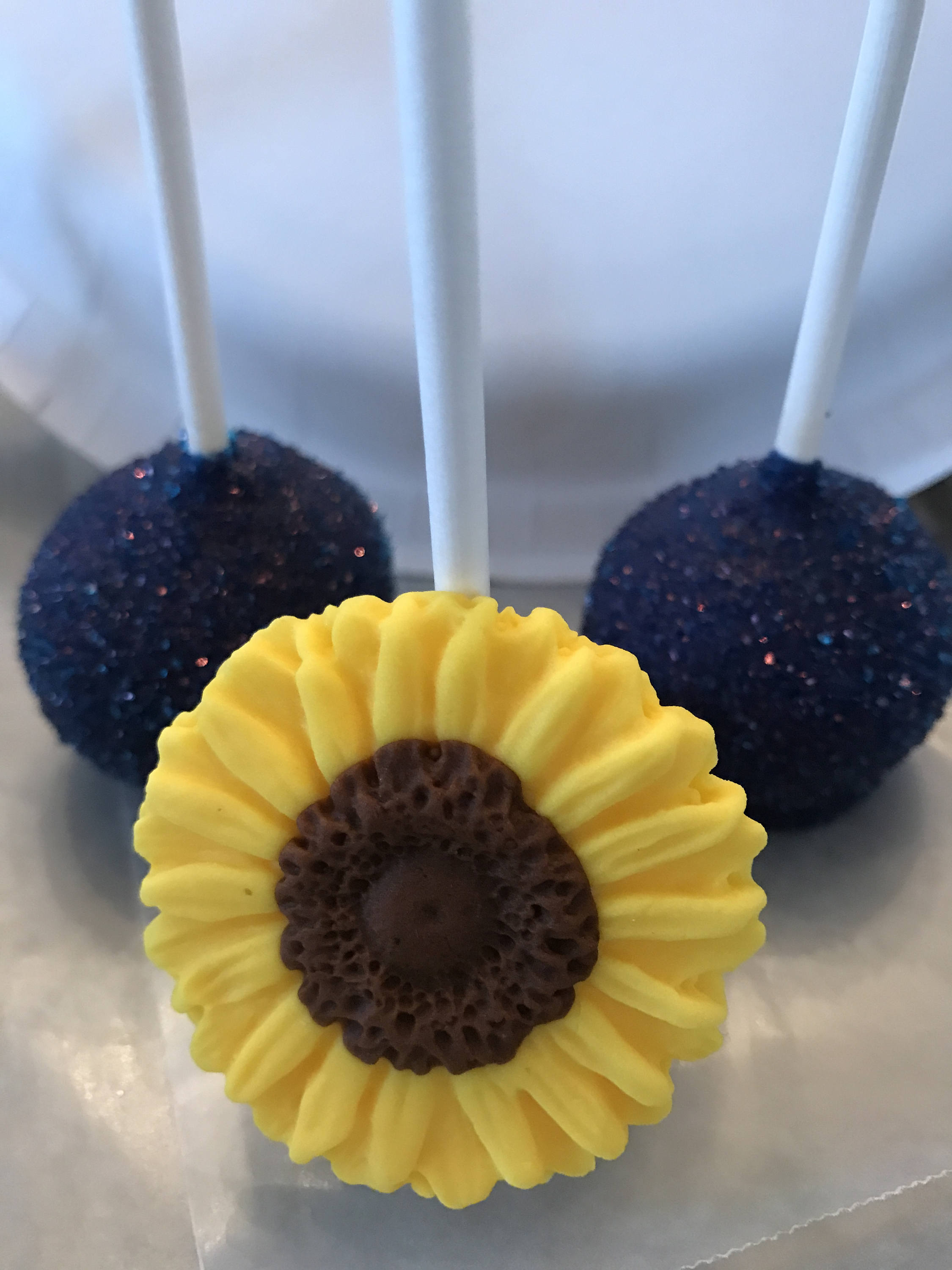 Sunflower Cake PopsOne Dozen2 Etsy