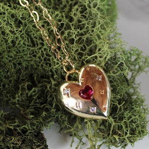 rode hartketting, gouden sieradenketting, robijnrode ketting, hart, liefde, Valentijnsdag, gouden ketting, cadeau voor haar, ketting onder de 30