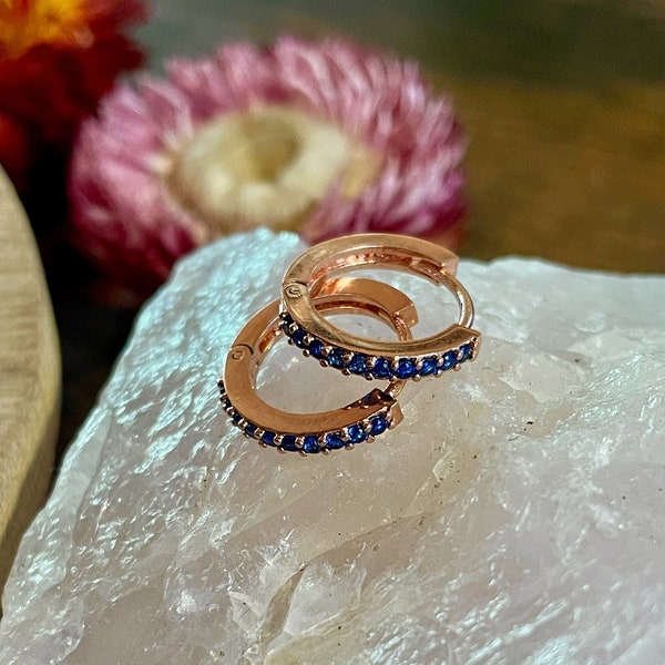 sapphire huggie earrings, rose gold earrings, bridesmaid earring, gift for her, holiday, sapphire rose gold, sapphire huggies