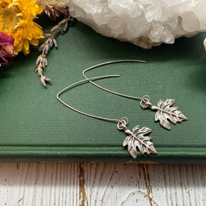boucles d&#39;oreilles feuille d&#39;argent, boucles d&#39;oreilles feuille, cadeau pour elle, halloween, boucles d&#39;oreilles en argent, feuille, automne, feuilles, bijoux d&#39;automne, noyau de chalet, cadeau