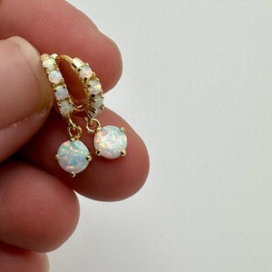 opal huggie earrings, bridesmaid earring, gift for her, opal jewelry, opal earrings, bride, wedding, opal birthstone, mothers day, gold zdjęcie 1