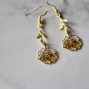 rose gold dangle earrings, rose earring, gold earrings, flower earrings, floral earrings, jewelry, gift, gift for her, under 20, flower