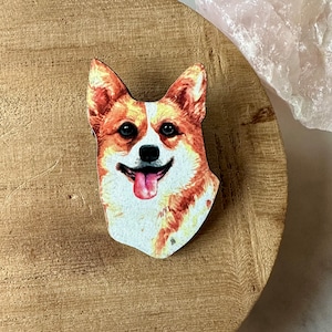 corgi pin, corgi brooch, corgi jewelry, queen&#39;s corgis, wood pin, gift, stocking stuffer, gift for her, dog lover, holiday, dog jewelry
