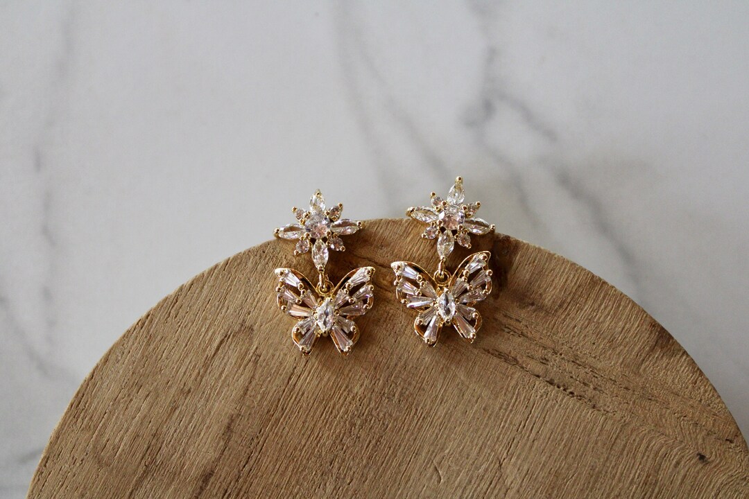ピアス Crystal Embellished Butterfly Earrings Amazon.com: Purple Butterfly Tassel Style Zircon Earrings