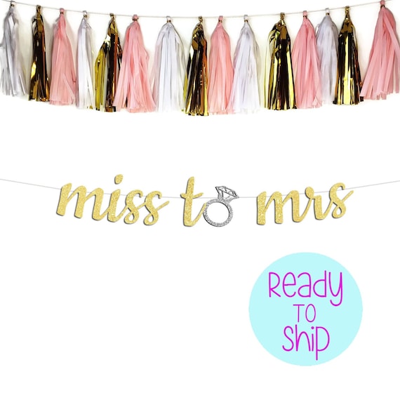 She Said Yaaas and Ring Confetti Rose Gold for Bridal Shower Engagement Wedding Party Decorations Home Kitty Bachelorette Party Banner
