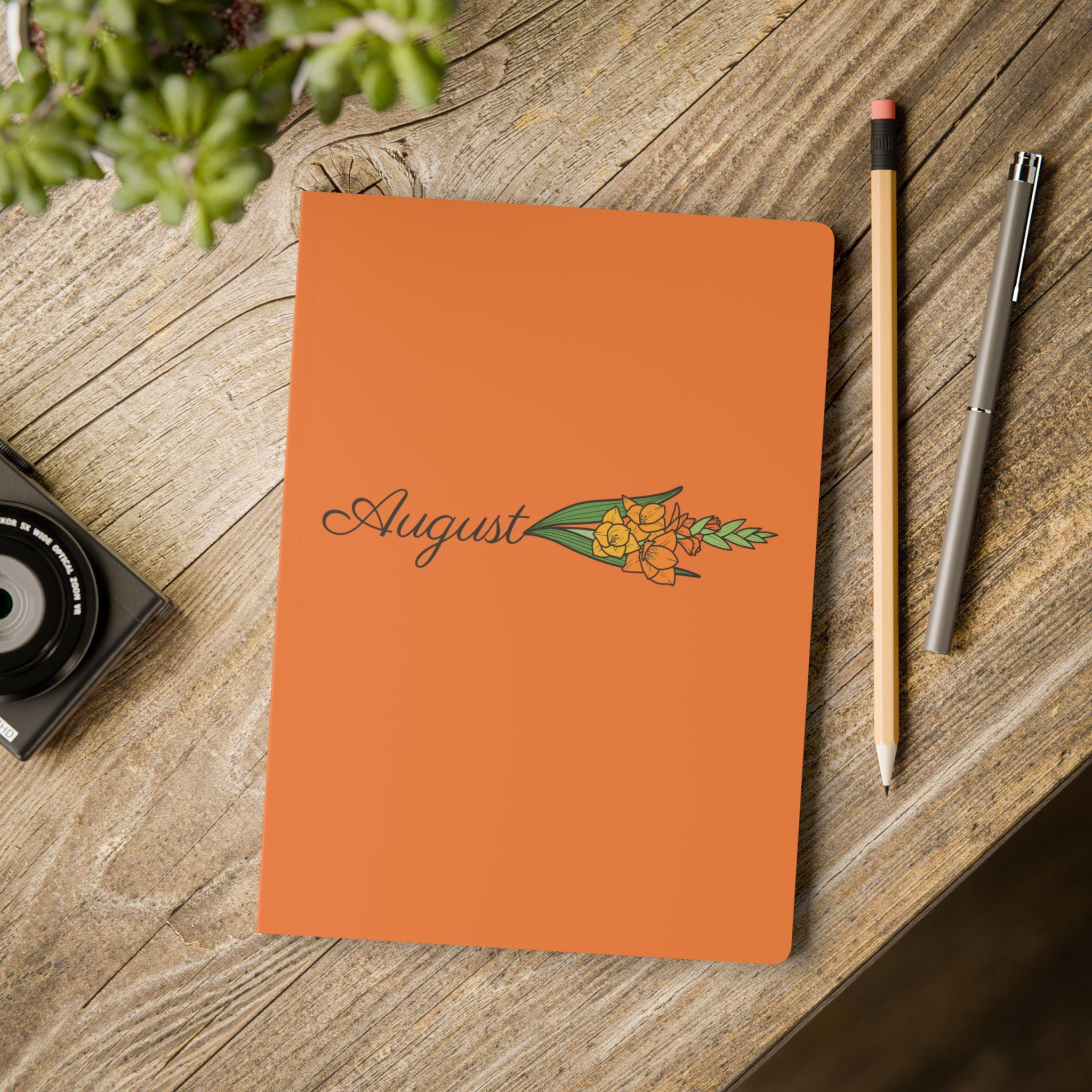 August Birth Flower Journal Notebook: Daffodil Floral Design ...