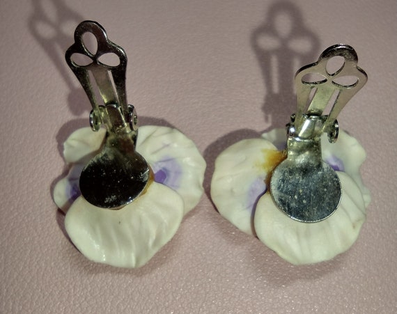 Lovely Lavender pansy clip on earrings - image 2