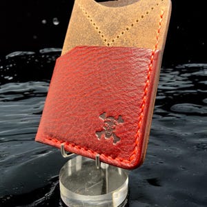 Cartera minimalista de cuatro bolsillos de cuero hecha de cuero italiano de primera calidad
